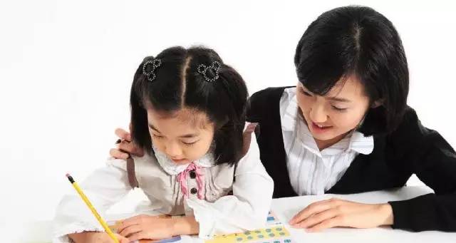 四川13岁女孩遭性侵案 家庭监护失职与社会支持体系的反思